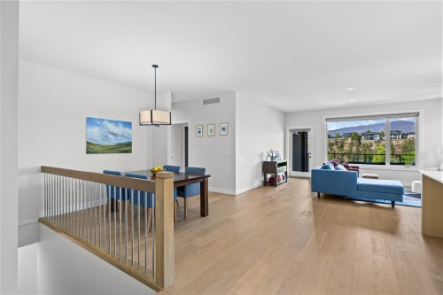 6-1349 Rocky Point Drive, Kelowna, BC 