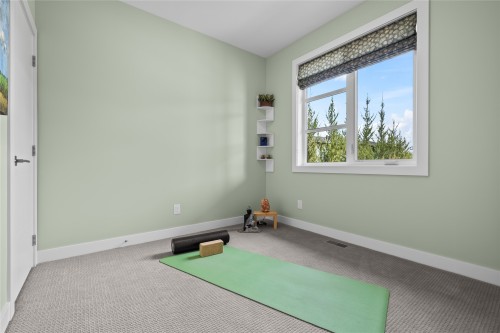6-1349 Rocky Point Drive, Kelowna, BC 