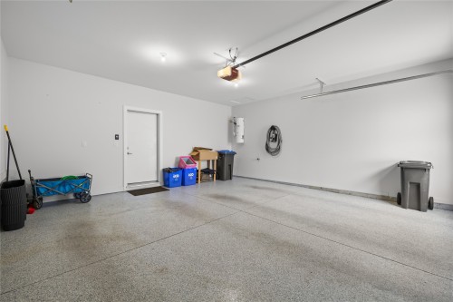 6-1349 Rocky Point Drive, Kelowna, BC 