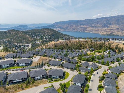 6-1349 Rocky Point Drive, Kelowna, BC 