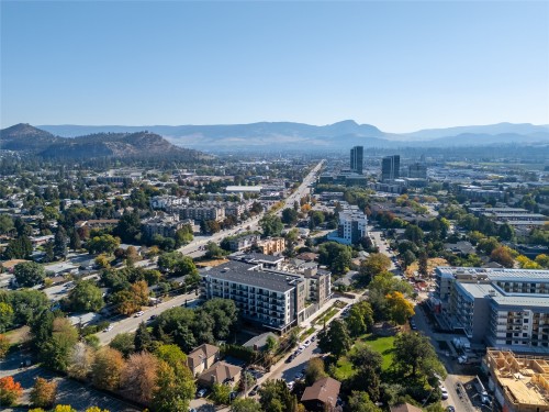 445-1274 Devonshire Avenue, Kelowna, BC 