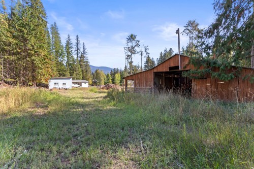 1438 Lepitzki Road, Arrow Creek, BC 