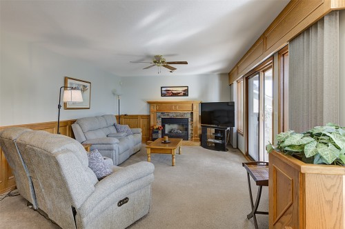 1385 Mountain Avenue, Kelowna, BC 