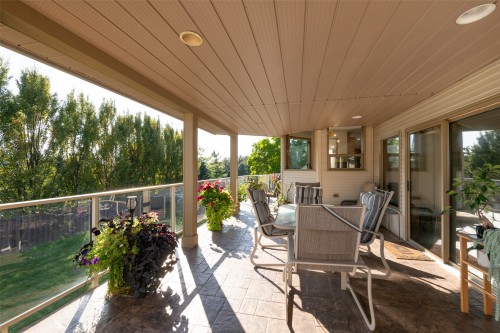 1385 Mountain Avenue, Kelowna, BC 