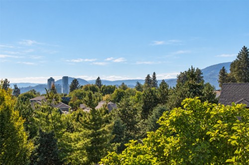 1385 Mountain Avenue, Kelowna, BC 