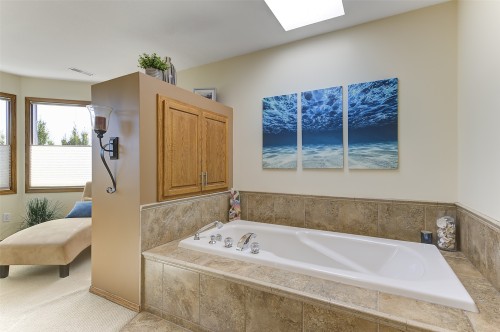 1385 Mountain Avenue, Kelowna, BC 