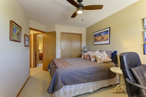 1385 Mountain Avenue, Kelowna, BC 