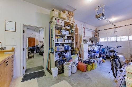 1385 Mountain Avenue, Kelowna, BC 
