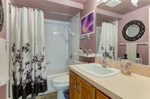 1385 Mountain Avenue, Kelowna, BC 