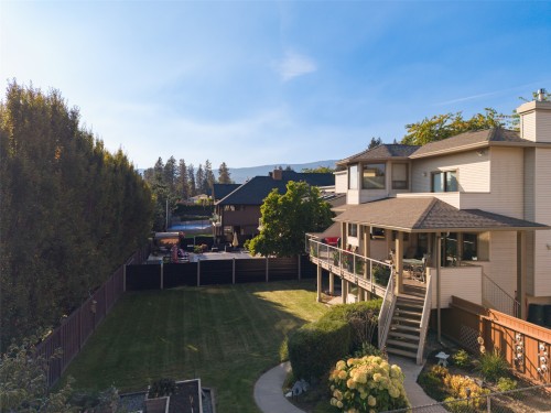 1385 Mountain Avenue, Kelowna, BC 