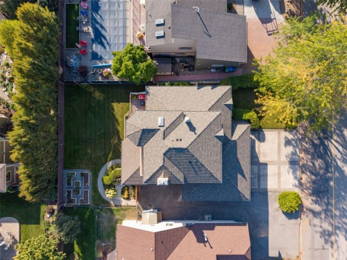 1385 Mountain Avenue, Kelowna, BC 
