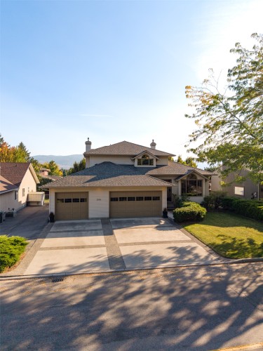 1385 Mountain Avenue, Kelowna, BC 