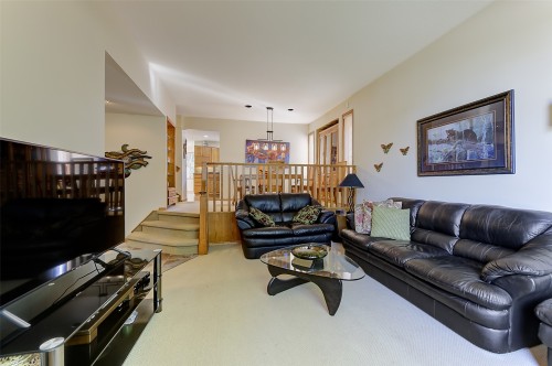 1385 Mountain Avenue, Kelowna, BC 