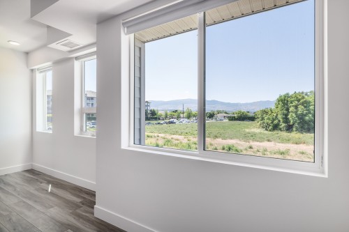 103-3642 Mission Springs Drive, Kelowna, BC 
