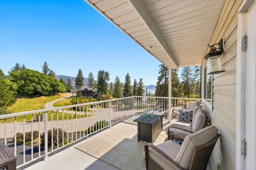 5827 Victoria Street, Peachland, BC 