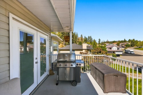 5827 Victoria Street, Peachland, BC 