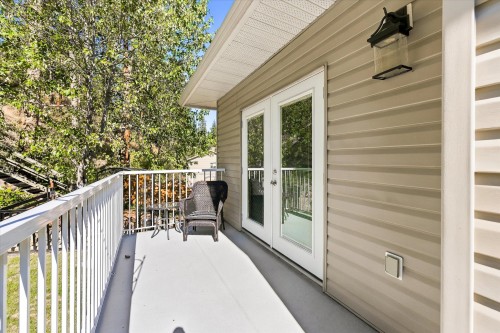 5827 Victoria Street, Peachland, BC 