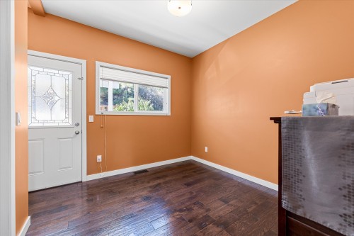 5827 Victoria Street, Peachland, BC 