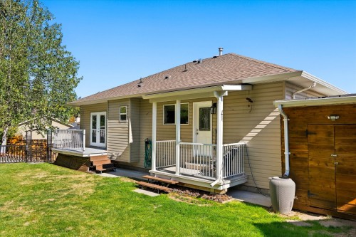 5827 Victoria Street, Peachland, BC 