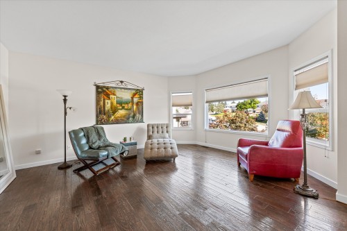 5827 Victoria Street, Peachland, BC 
