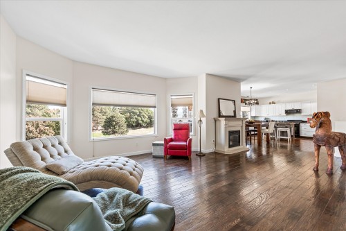 5827 Victoria Street, Peachland, BC 