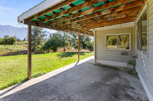 1228 25Th Avenue, Erickson, BC 
