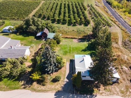 1228 25Th Avenue, Erickson, BC 