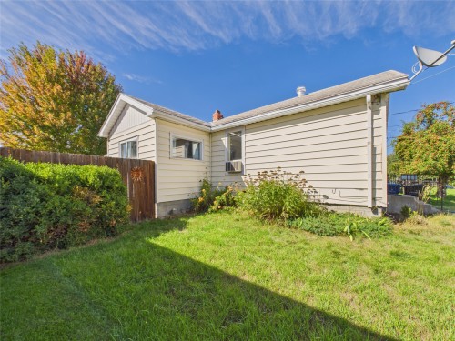 325 13Th Avenue, Cranbrook, BC 
