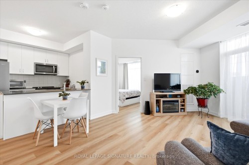 232-10 Mallard Trail, Hamilton, ON 