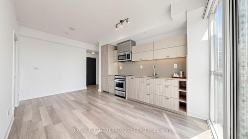 3512-290 Adelaide Street W, Toronto, ON 