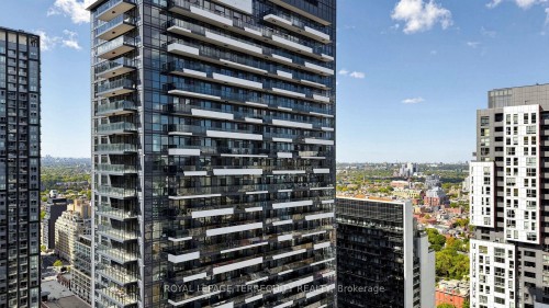 3512-290 Adelaide Street W, Toronto, ON 