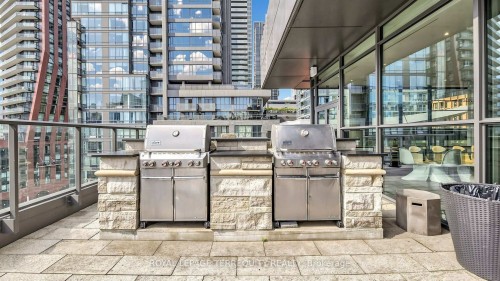 3512-290 Adelaide Street W, Toronto, ON 