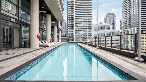 3512-290 Adelaide Street W, Toronto, ON 