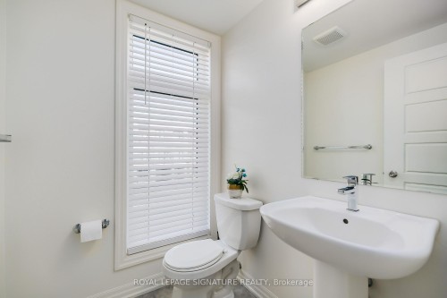 164 Tango Crescent, Newmarket, ON 
