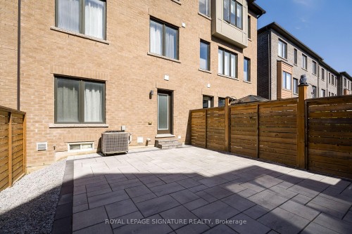164 Tango Crescent, Newmarket, ON 