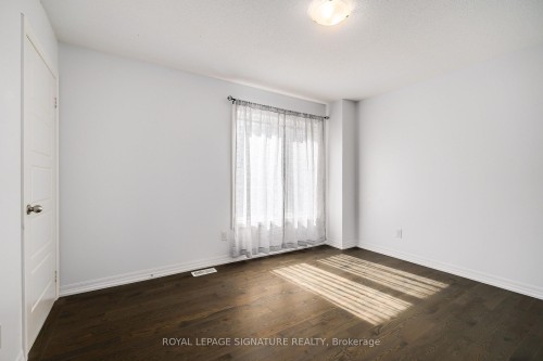 164 Tango Crescent, Newmarket, ON 