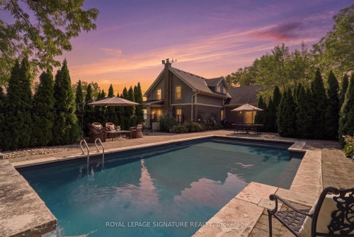5062 Walkers Line, Burlington, ON 