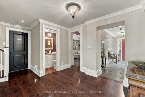 5062 Walkers Line, Burlington, ON 