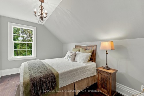 5062 Walkers Line, Burlington, ON 