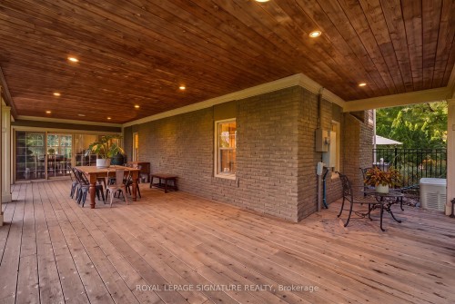 5062 Walkers Line, Burlington, ON 