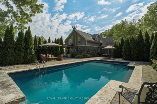5062 Walkers Line, Burlington, ON 