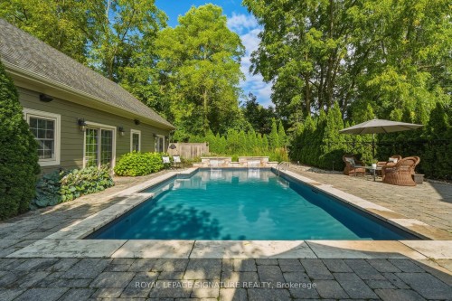 5062 Walkers Line, Burlington, ON 