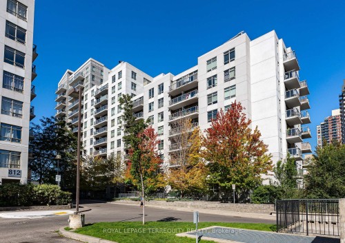 320-816 Lansdowne Avenue, Toronto, ON 