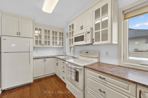 65 Donald Street, Barrie, ON 