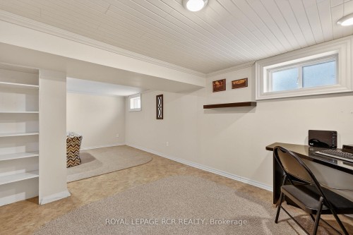 65 Donald Street, Barrie, ON 