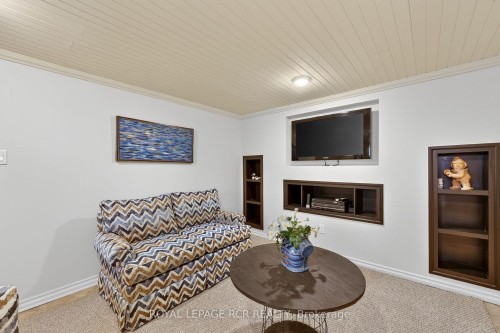 65 Donald Street, Barrie, ON 