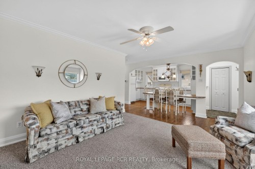 65 Donald Street, Barrie, ON 