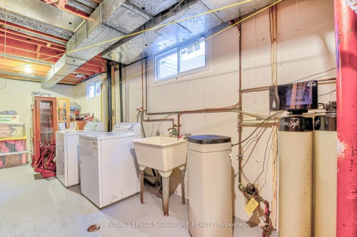 132 Valdor Drive, Toronto, ON 