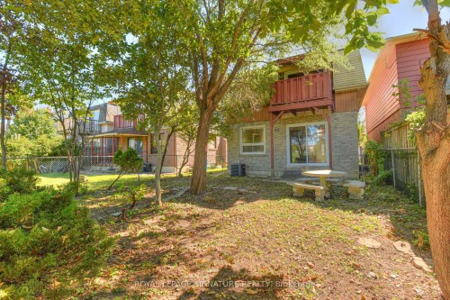 132 Valdor Drive, Toronto, ON 