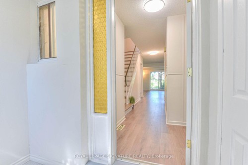 132 Valdor Drive, Toronto, ON 
